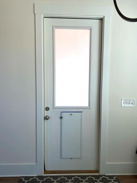 Standard door half-light Hale — interior