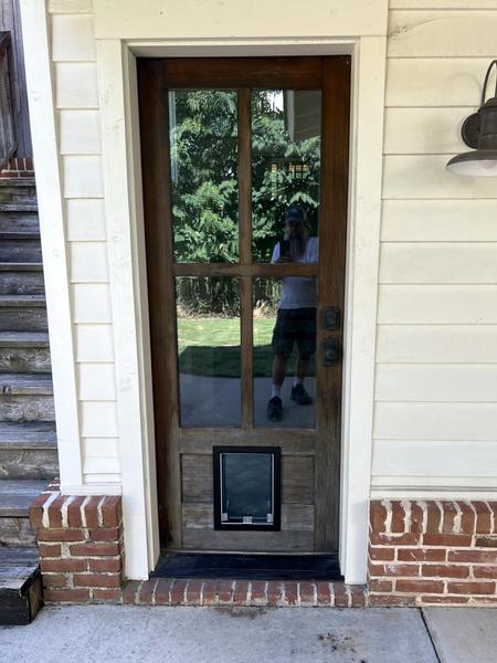 4-lite glass door Hale — exterior