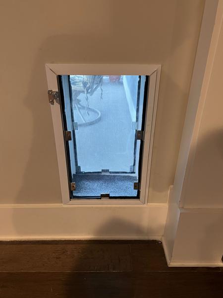 Wall installation Hale navy siding — interior