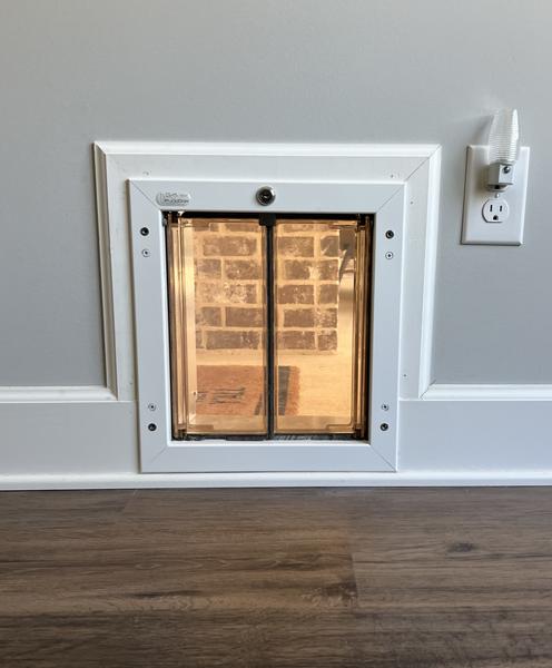 Wall installation PlexiDor brick — interior